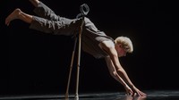 Tanzhaus nrw claire cunningham in give me a reason to live photographer hugo glendinning small