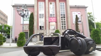 14 brille vor grillo