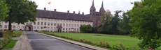 22. schloss corvey eingang %c2%a9 tourismus nrw e.v.  hulisz %28481%29