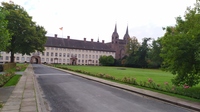 22. schloss corvey eingang %c2%a9 tourismus nrw e.v.  hulisz %28481%29